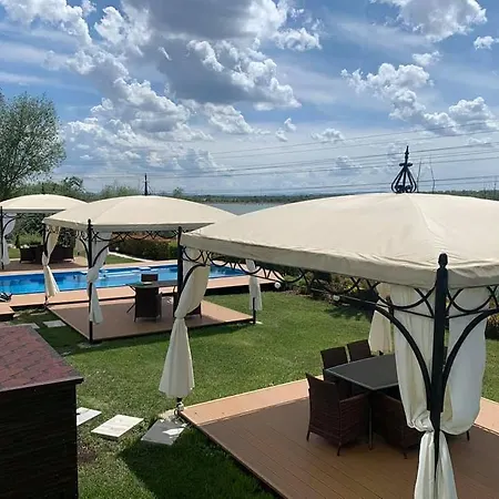 Acktion Deluxe Šumen