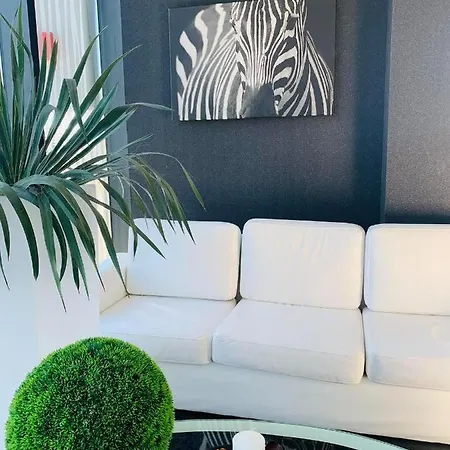 Hotel Acktion Deluxe *