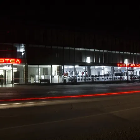 Acktion Deluxe Hotel *