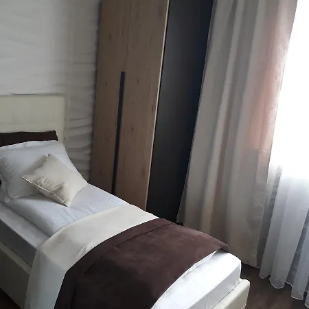 Hotel Acktion Deluxe *