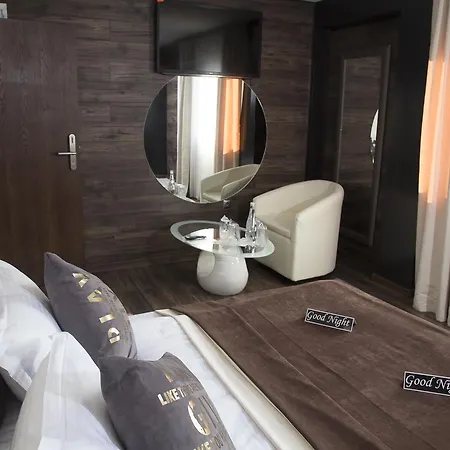 Acktion Deluxe Hotel Šumen