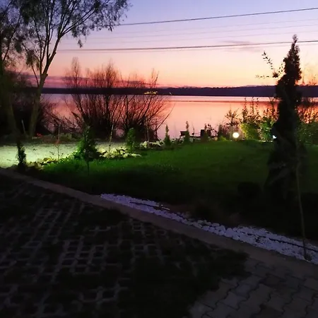 Hotel Acktion Deluxe *