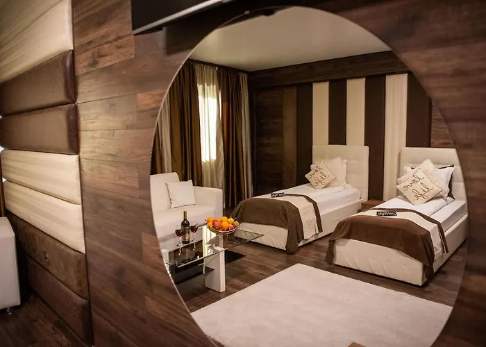 Hotel Acktion Deluxe Choumen