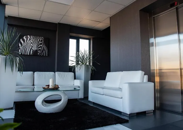 Acktion Deluxe Hotel